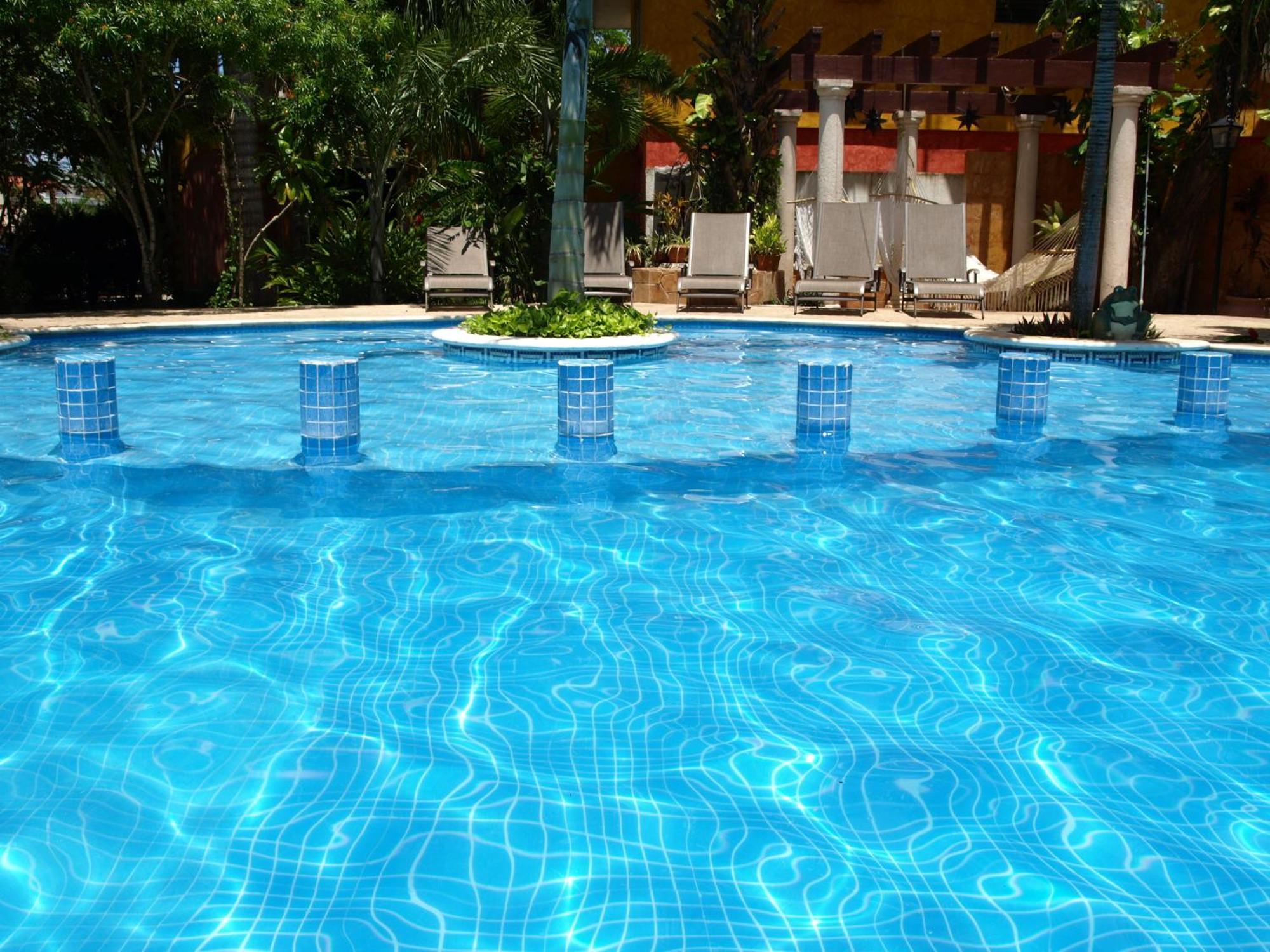 Ecotel Quinta Regia Valladolid  Buitenkant foto